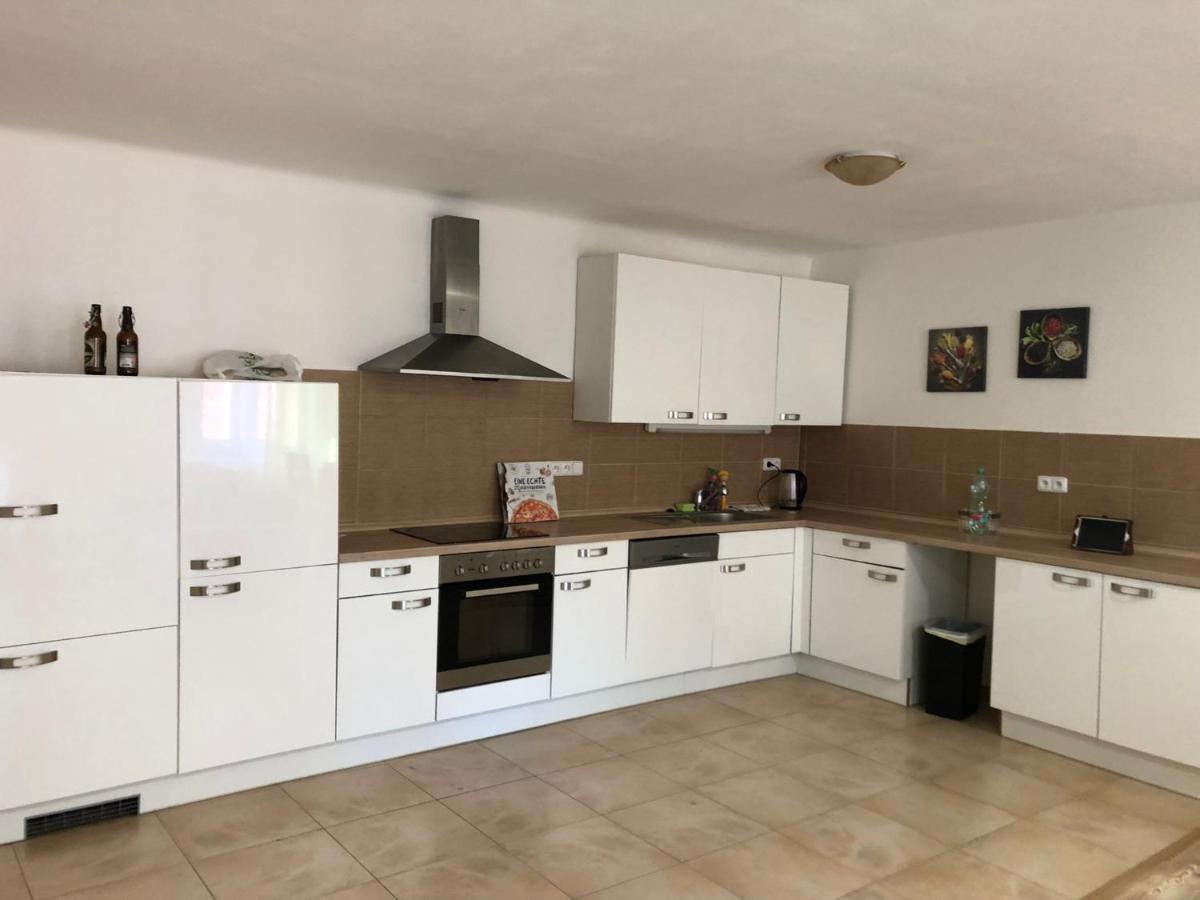Apartment Am Schlosspark 3 Cheb Zewnętrze zdjęcie