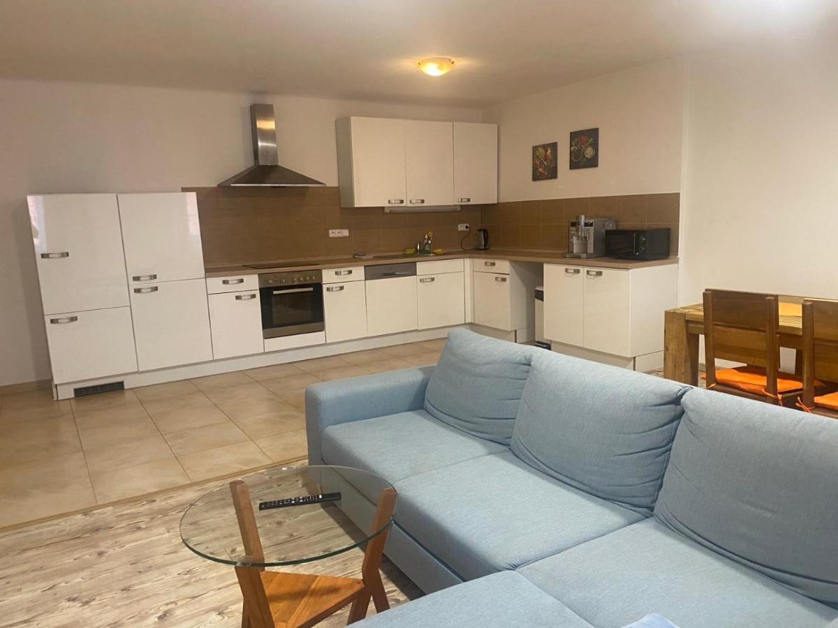 Apartment Am Schlosspark 3 Cheb Zewnętrze zdjęcie